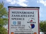 Polep technikou signmakingu (řezaná grafika)