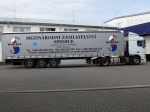 Autoplachta a potisk technikou signmakingu (řezaná grafika)